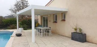 pergola piscine